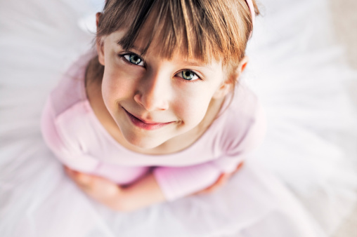 總穿粉衣裳 小心女寶得公主病